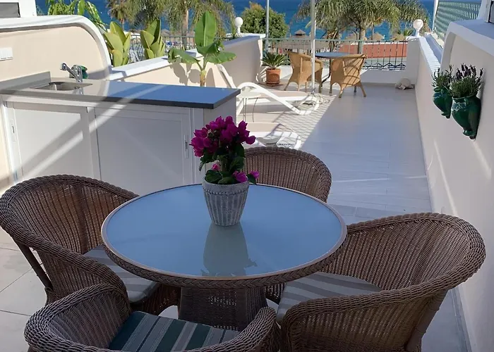 Wonderful Beach Apartment